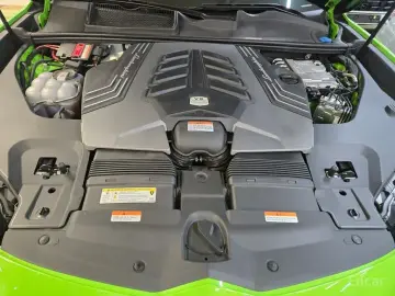 2024 Lamborghini Urus с пробегом 7 255 км