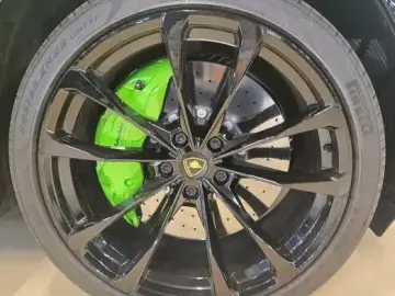 2024 Lamborghini Urus с пробегом 7 255 км