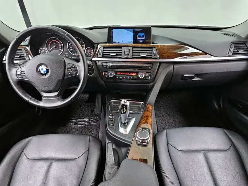 2015 BMW 3 серии с пробегом 77 480 км