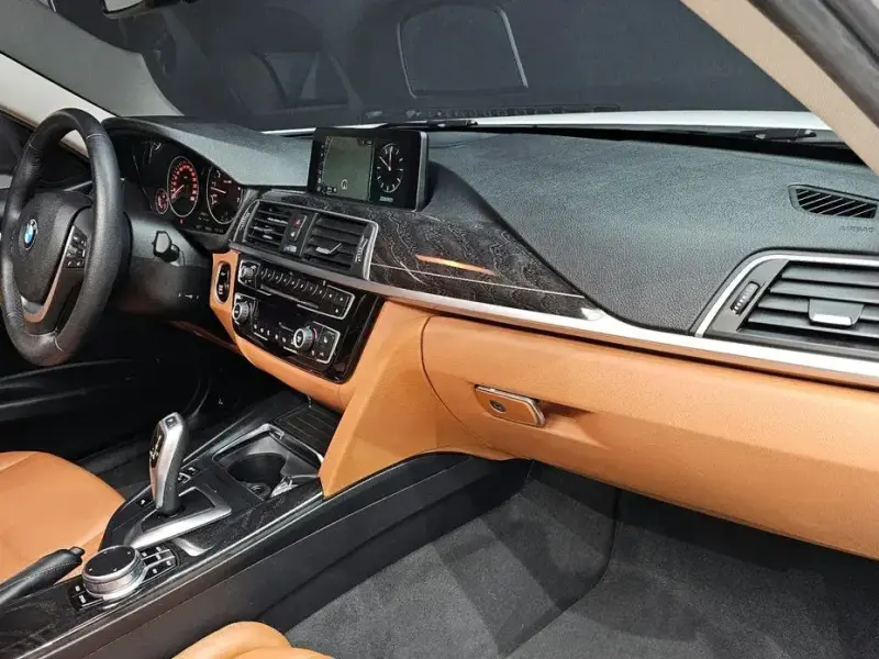 2017 BMW 3 серии с пробегом 94 271 км