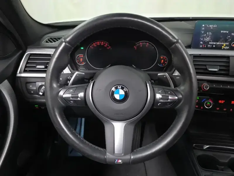 2018 BMW 3 серии с пробегом 60 157 км