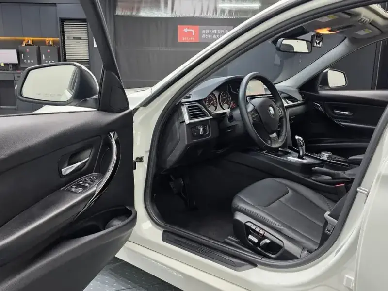 2015 BMW 3 серии с пробегом 81 270 км