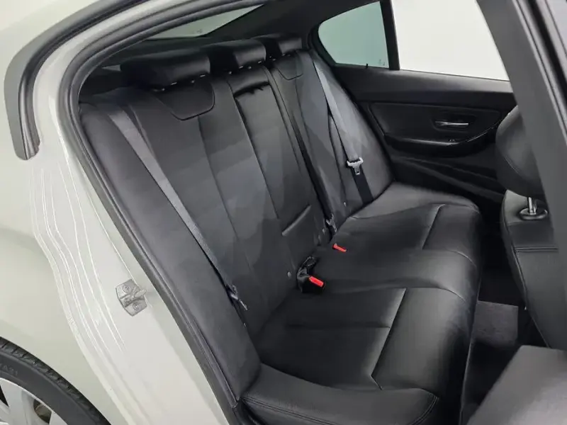2015 BMW 3 серии с пробегом 81 270 км