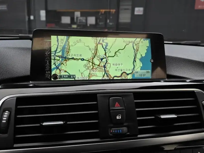2015 BMW 3 серии с пробегом 81 270 км