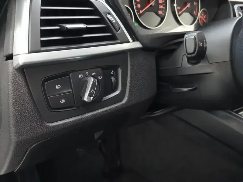 2015 BMW 3 серии с пробегом 81 270 км