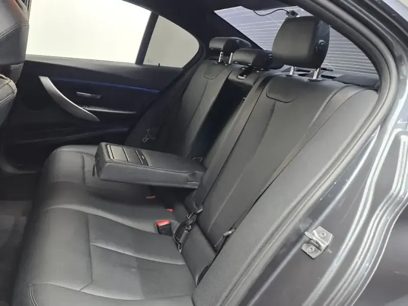 2018 BMW 3 серии с пробегом 74 240 км