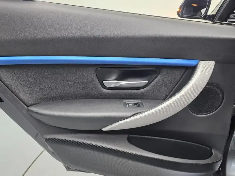 2018 BMW 3 серии с пробегом 74 240 км