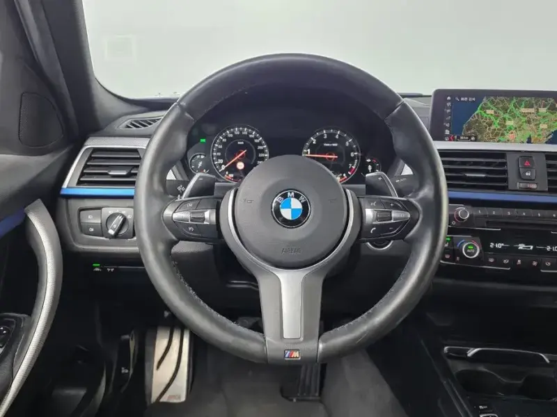 2018 BMW 3 серии с пробегом 74 240 км