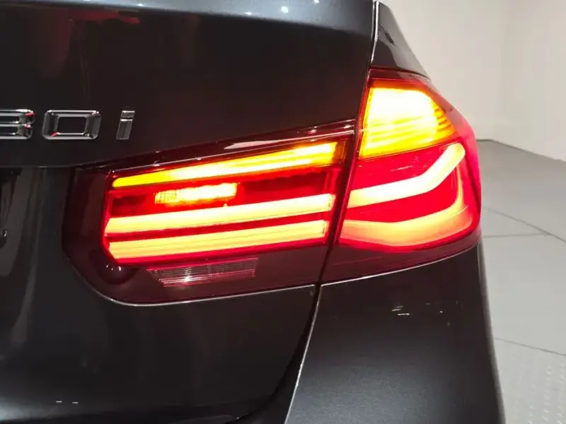 2018 BMW 3 серии с пробегом 59 330 км