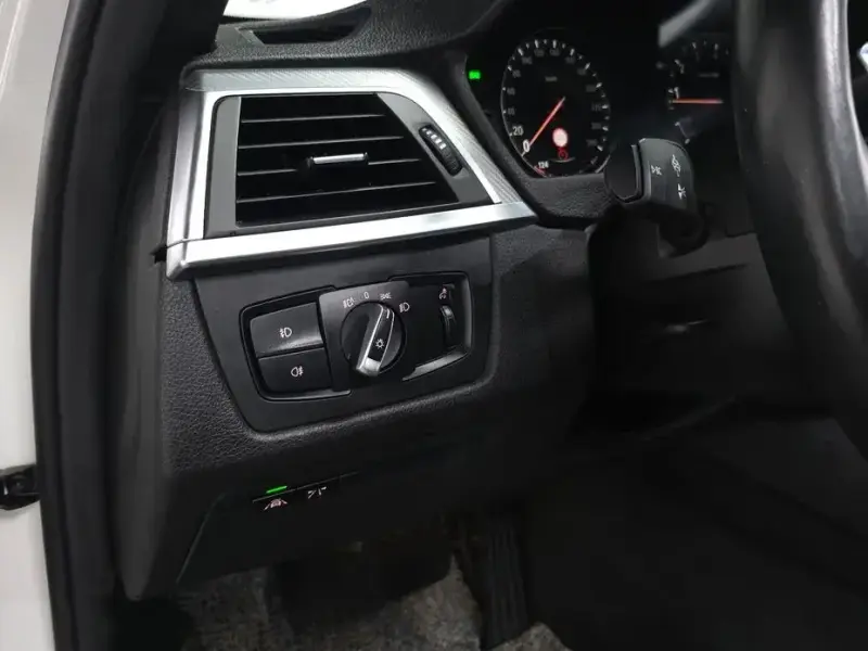 2018 BMW 3 серии с пробегом 90 365 км