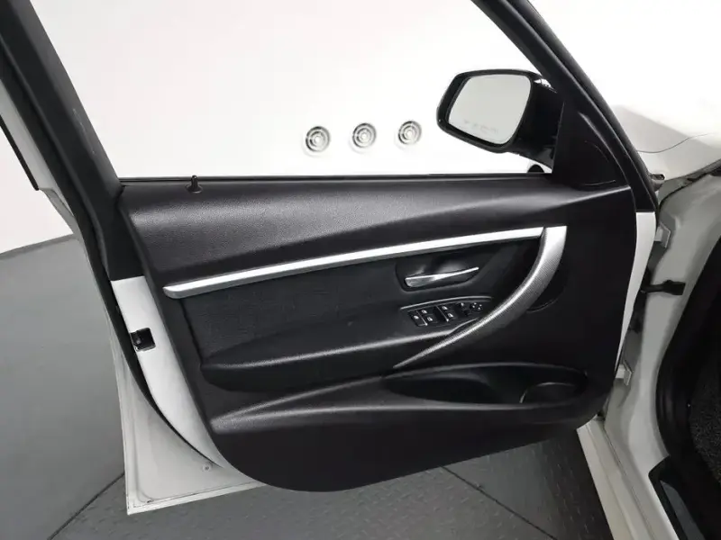 2018 BMW 3 серии с пробегом 90 365 км