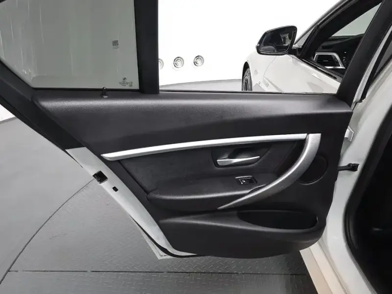 2018 BMW 3 серии с пробегом 90 365 км