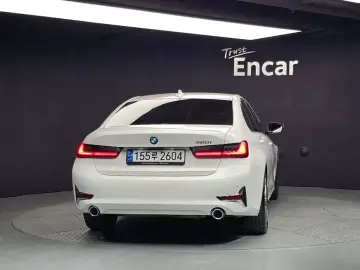 2022 BMW 3 серии с пробегом 25 351 км
