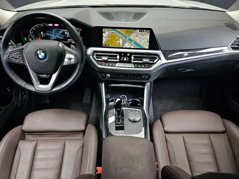 2022 BMW 3 серии с пробегом 25 351 км
