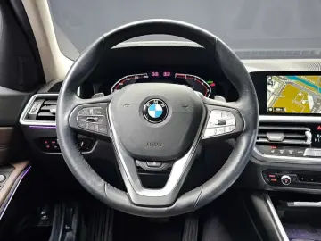 2022 BMW 3 серии с пробегом 25 351 км