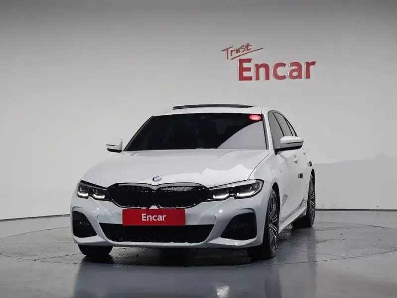 2021 BMW 3 серии с пробегом 15 844 км