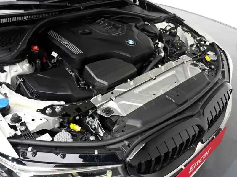 2021 BMW 3 серии с пробегом 15 844 км