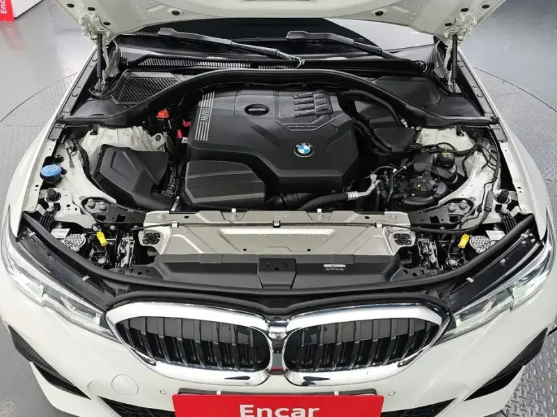 2022 BMW 3 серии с пробегом 42 687 км