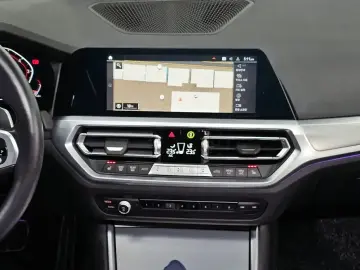 2022 BMW 3 серии с пробегом 42 687 км