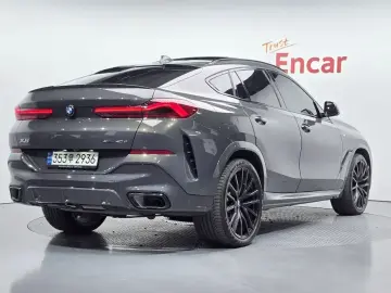 2023 BMW X6 с пробегом 60 935 км