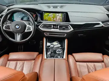 2023 BMW X6 с пробегом 60 935 км