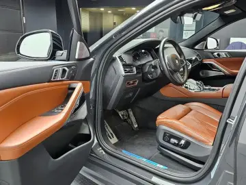 2023 BMW X6 с пробегом 60 935 км
