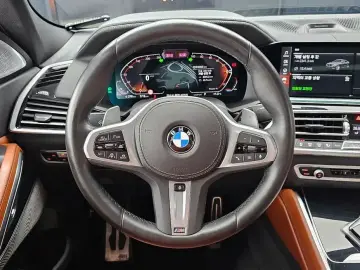 2023 BMW X6 с пробегом 60 935 км