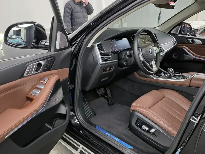 2021 BMW X7 с пробегом 91 998 км