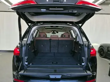 2021 BMW X7 с пробегом 91 998 км