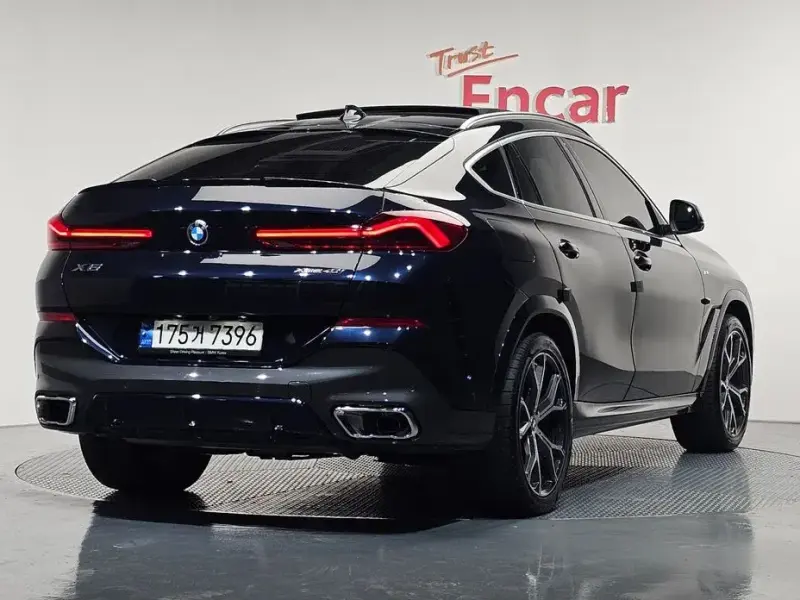 2023 BMW X6 с пробегом 51 717 км