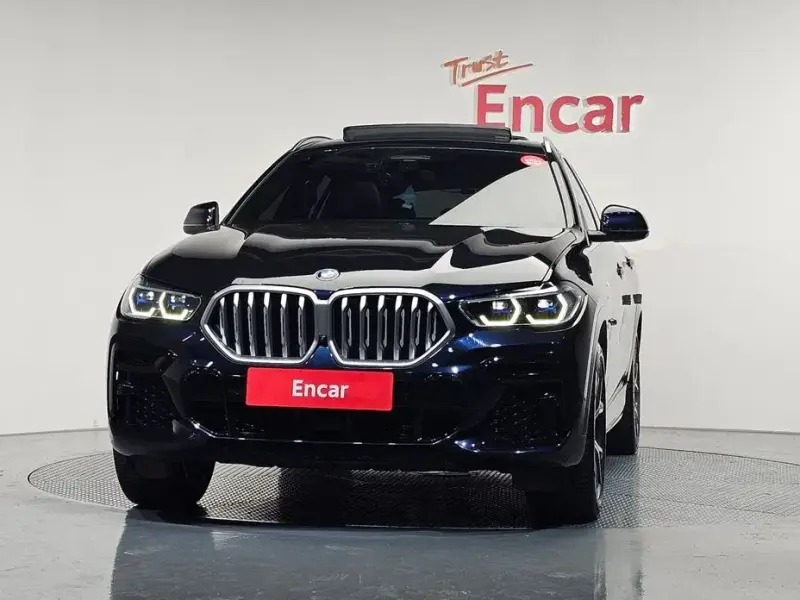 2023 BMW X6 с пробегом 51 717 км