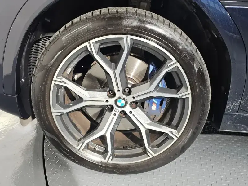 2023 BMW X6 с пробегом 51 717 км