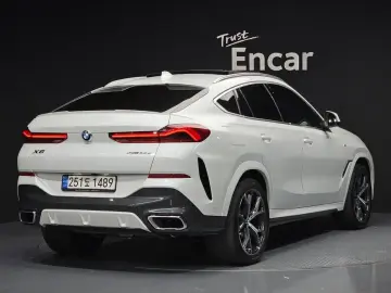 2022 BMW X6 с пробегом 30 214 км