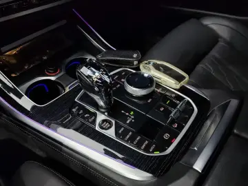 2021 BMW X7 с пробегом 135 909 км