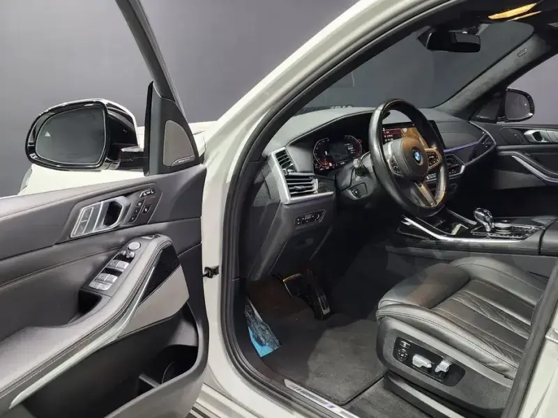 2021 BMW X7 с пробегом 135 909 км