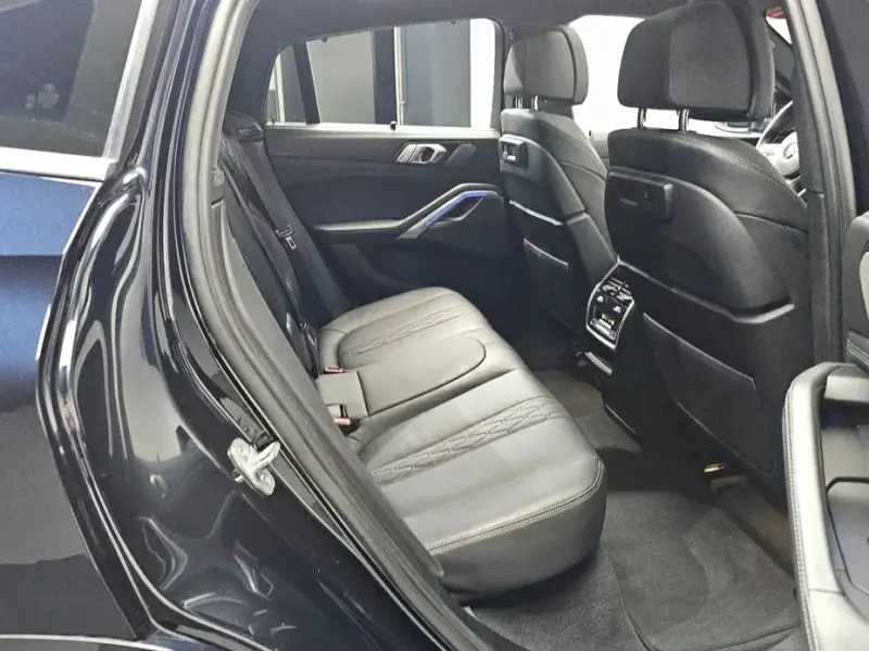 2023 BMW X6 с пробегом 51 717 км