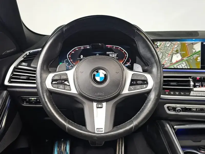 2023 BMW X6 с пробегом 51 717 км
