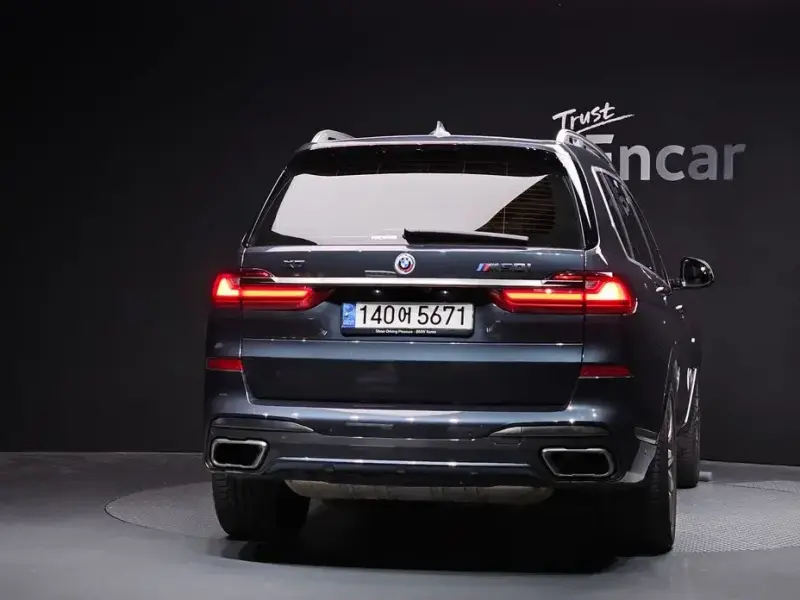 2022 BMW X7 с пробегом 16 822 км