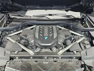 2022 BMW X7 с пробегом 16 822 км
