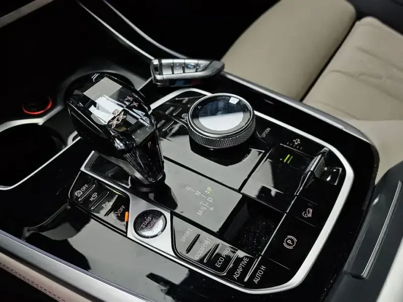 2022 BMW X7 с пробегом 16 822 км
