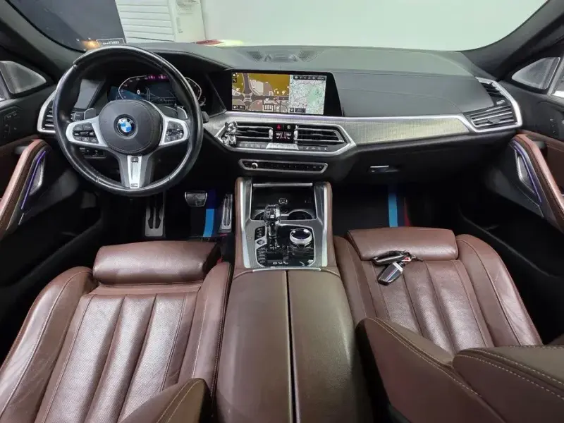 2021 BMW X6 с пробегом 98 185 км