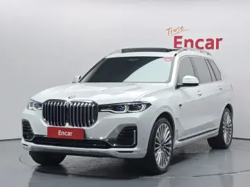 2021 BMW X7 с пробегом 18 101 км