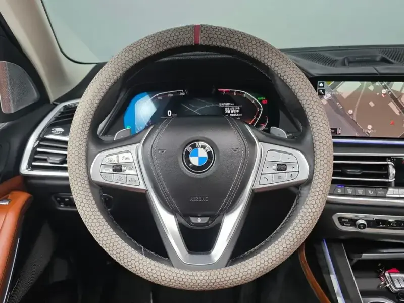 2021 BMW X7 с пробегом 18 101 км