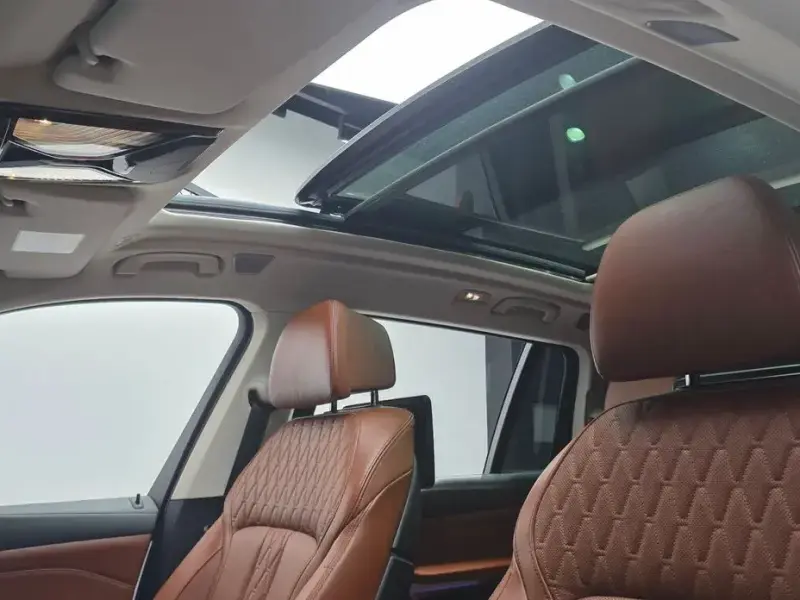 2021 BMW X7 с пробегом 18 101 км