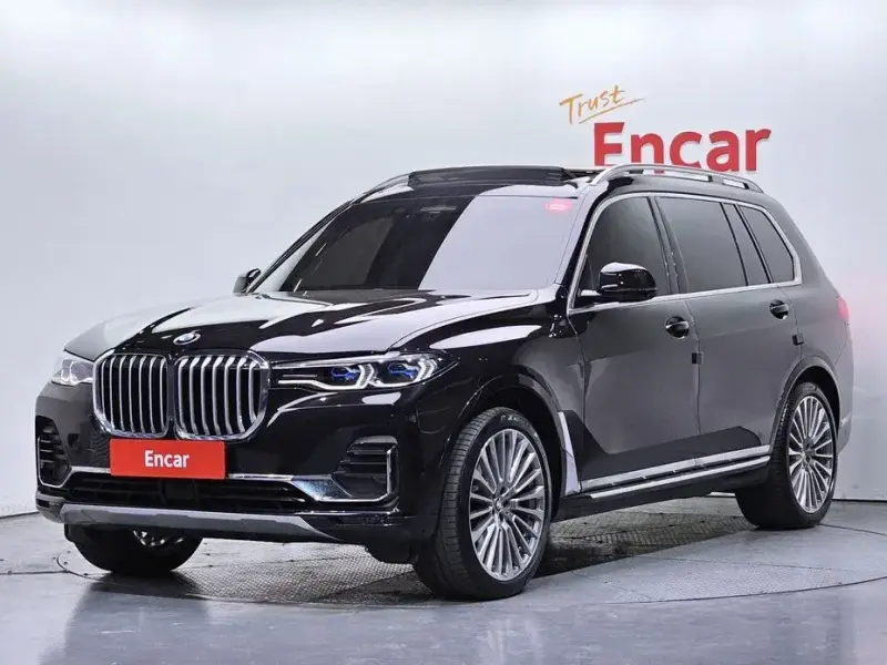 2022 BMW X7 с пробегом 19 604 км