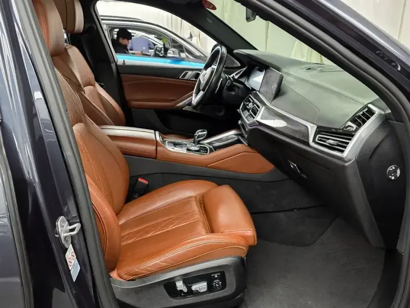 2021 BMW X6 с пробегом 89 387 км