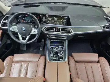 2022 BMW X7 с пробегом 19 604 км