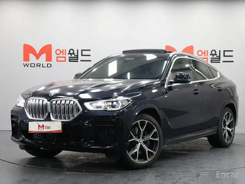 2023 BMW X6 с пробегом 62 500 км