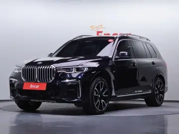 2022 BMW X7 с пробегом 70 218 км