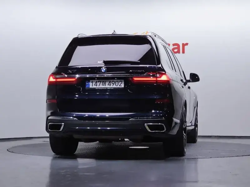 2022 BMW X7 с пробегом 70 218 км